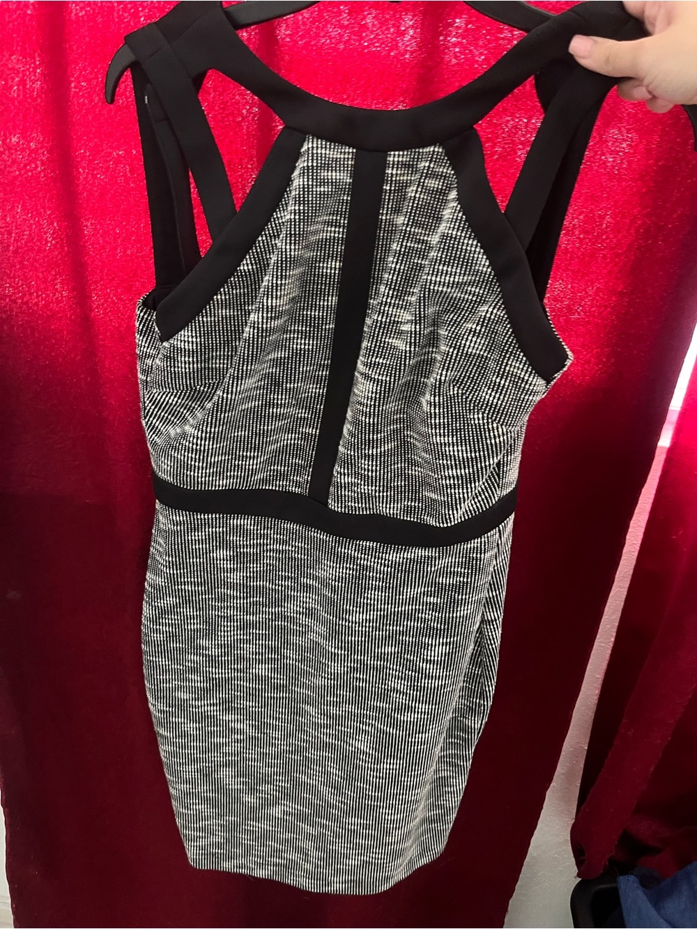 Guess Black and White Patterned Halter Sheath Dress